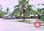 Standbild Gebäude am Strand Diego Garcia Insel im Indischen Ozean, 1979, aus Sekunde 38 historischem Filmmaterial Videoclip 65675055647