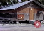 Standbild Gebäude am Strand Diego Garcia Insel im Indischen Ozean, 1979, aus Sekunde 59 historischem Filmmaterial Videoclip 65675055647