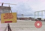Standbild USA airmen Diego Garcia Insel im Indischen Ozean, 1979, aus Sekunde 7 historischem Filmmaterial Videoclip 65675055648