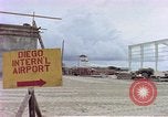 Standbild USA airmen Diego Garcia Insel im Indischen Ozean, 1979, aus Sekunde 11 historischem Filmmaterial Videoclip 65675055648