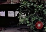 Standbild USA airmen Diego Garcia Insel im Indischen Ozean, 1979, aus Sekunde 58 historischem Filmmaterial Videoclip 65675055649