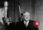 Standbild Premier Charles de Gaulle Algerien, 1958, aus Sekunde 54 historischem Filmmaterial Videoclip 65675055651