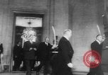 Standbild Premier Charles de Gaulle Algerien, 1958, aus Sekunde 57 historischem Filmmaterial Videoclip 65675055651