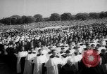 Standbild der heiligen Bernadette's Centennial Washington DC USA, 1958, aus Sekunde 34 historischem Filmmaterial Videoclip 65675055661