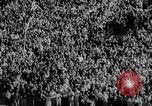 Standbild Fußballspiel East Lansing Michigan USA, 1958, aus Sekunde 48 historischem Filmmaterial Videoclip 65675055663