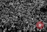 Standbild Fußballspiel East Lansing Michigan USA, 1958, aus Sekunde 49 historischem Filmmaterial Videoclip 65675055663