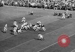Standbild Amerikanisches College-Footballspiel New York United States USA, 1958, aus Sekunde 21 historischem Filmmaterial Videoclip 65675055664