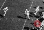 Standbild Amerikanisches College-Footballspiel New York United States USA, 1958, aus Sekunde 36 historischem Filmmaterial Videoclip 65675055664