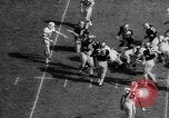 Standbild Amerikanisches College-Footballspiel New York United States USA, 1958, aus Sekunde 40 historischem Filmmaterial Videoclip 65675055664
