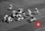 Standbild Amerikanisches College-Footballspiel New York United States USA, 1958, aus Sekunde 54 historischem Filmmaterial Videoclip 65675055664