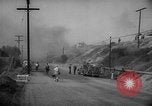 Immagine di Infuriano gli incendi forestali Malibu California USA, 1958, secondo 11 filmato di repertorio 65675055665