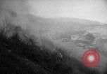 Immagine di Infuriano gli incendi forestali Malibu California USA, 1958, secondo 20 filmato di repertorio 65675055665