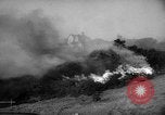 Immagine di Infuriano gli incendi forestali Malibu California USA, 1958, secondo 21 filmato di repertorio 65675055665