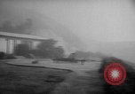 Immagine di Infuriano gli incendi forestali Malibu California USA, 1958, secondo 34 filmato di repertorio 65675055665