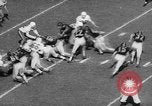 Immagine di American Football match New York United States USA, 1958, secondo 14 filmato di repertorio 65675055672