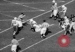 Immagine di American Football match New York United States USA, 1958, secondo 17 filmato di repertorio 65675055672