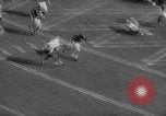 Immagine di American Football match New York United States USA, 1958, secondo 50 filmato di repertorio 65675055672