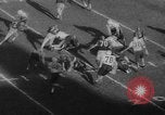 Immagine di American Football match New York United States USA, 1958, secondo 56 filmato di repertorio 65675055672