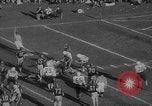 Immagine di American Football match New York United States USA, 1958, secondo 60 filmato di repertorio 65675055672