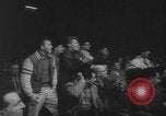 Standbild goldene Handschuhe New York City USA, 1960, aus Sekunde 58 historischem Filmmaterial Videoclip 65675055687