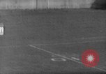 Standbild Fußballspiel New Haven Connecticut USA, 1960, aus Sekunde 32 historischem Filmmaterial Videoclip 65675055693
