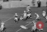 Standbild Fußballspiel New Haven Connecticut USA, 1960, aus Sekunde 58 historischem Filmmaterial Videoclip 65675055693