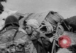 Standbild französische Truppe Algerien, 1954, aus Sekunde 30 historischem Filmmaterial Videoclip 65675055707