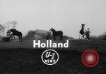 Standbild Mädchen Holland Niederlande, 1954, aus Sekunde 4 historischem Filmmaterial Videoclip 65675055708