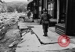 Immagine di 1955 flood devastazione nel nordest degli Stati Uniti United States USA, 1955, secondo 57 filmato di repertorio 65675055709
