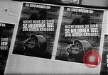 Standbild Wahl Ausschreitungen Saarbrucken Deutschland, 1955, aus Sekunde 21 historischem Filmmaterial Videoclip 65675055711