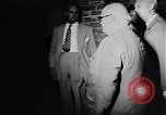 Standbild Wahl Ausschreitungen Saarbrucken Deutschland, 1955, aus Sekunde 24 historischem Filmmaterial Videoclip 65675055711