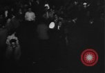 Standbild Wahl Ausschreitungen Saarbrucken Deutschland, 1955, aus Sekunde 36 historischem Filmmaterial Videoclip 65675055711