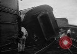 Standbild Zugkollision Lowell Massachusetts USA, 1955, aus Sekunde 4 historischem Filmmaterial Videoclip 65675055712