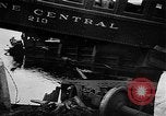 Standbild Zugkollision Lowell Massachusetts USA, 1955, aus Sekunde 8 historischem Filmmaterial Videoclip 65675055712