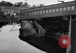 Standbild Zugkollision Lowell Massachusetts USA, 1955, aus Sekunde 21 historischem Filmmaterial Videoclip 65675055712