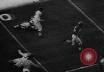 Immagine di Football americano Seattle Washington USA, 1955, secondo 25 filmato di repertorio 65675055714