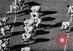 Immagine di Football americano Seattle Washington USA, 1955, secondo 32 filmato di repertorio 65675055714