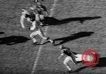 Immagine di Football americano Seattle Washington USA, 1955, secondo 46 filmato di repertorio 65675055714