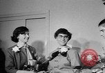 Immagine di Salon Emilie Montreal Canada Quebec, 1956, secondo 30 filmato di repertorio 65675055718