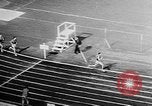 Standbild Track Meet Meisterschaft Austin Texas USA, 1957, aus Sekunde 16 historischem Filmmaterial Videoclip 65675055733