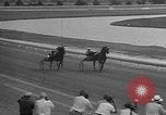 Standbild Hambletonian Du Quoin Illinois USA, 1957, aus Sekunde 54 historischem Filmmaterial Videoclip 65675055740