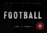 Immagine di Football americano Los Angeles California USA, 1957, secondo 1 filmato di repertorio 65675055746