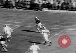 Standbild American Football West Point New York USA, 1957, aus Sekunde 10 historischem Filmmaterial Videoclip 65675055747