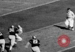 Standbild American Football West Point New York USA, 1957, aus Sekunde 18 historischem Filmmaterial Videoclip 65675055747