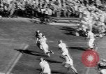 Standbild American Football West Point New York USA, 1957, aus Sekunde 31 historischem Filmmaterial Videoclip 65675055747