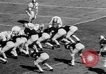 Standbild American Football West Point New York USA, 1957, aus Sekunde 35 historischem Filmmaterial Videoclip 65675055747