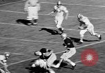 Standbild American Football West Point New York USA, 1957, aus Sekunde 38 historischem Filmmaterial Videoclip 65675055747