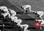 Standbild American Football West Point New York USA, 1957, aus Sekunde 42 historischem Filmmaterial Videoclip 65675055747