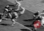 Standbild American Football West Point New York USA, 1957, aus Sekunde 56 historischem Filmmaterial Videoclip 65675055747