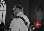 Immagine di Cerimonia di matrimonio Ontario Canada, 1958, secondo 21 filmato di repertorio 65675055749